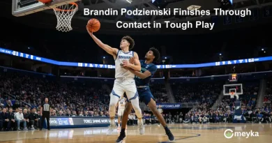 Brandin Podziemski Finishes Through Contact in Tough Play